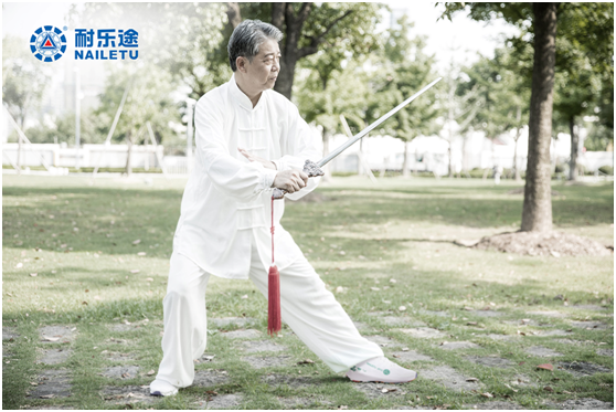 耐樂(lè)途功能鞋:拒絕退行性病變 提高老年人生活質(zhì)量